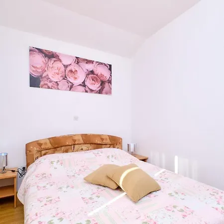 Apartments Vanda Mali Losinj Exterior photo