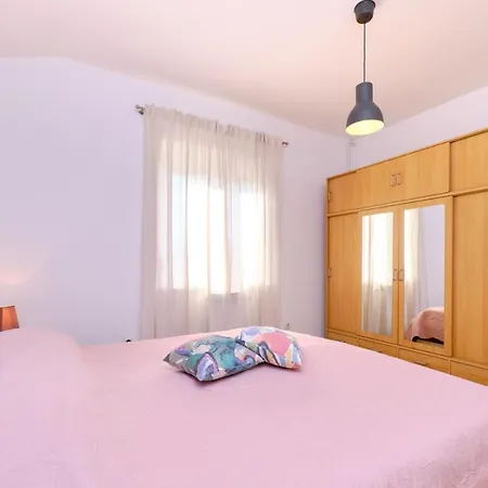 Apartments Vanda Mali Losinj Exterior photo