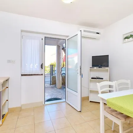 Apartments Vanda Mali Losinj Exterior photo