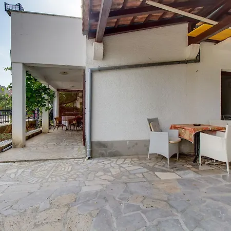 Apartments Vanda Mali Losinj Exterior photo